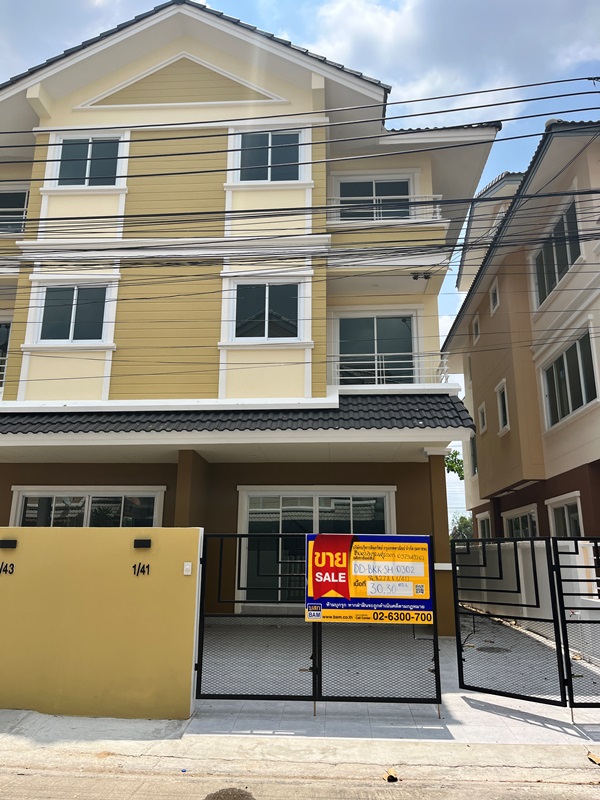 บ้านเดี่ยว 3 ชั้น โครงการบ้านอิ่มอัมพร ทวีวัฒนา : ปรับปรุงใหม่ปรับปรุงเมื่อปี 2569